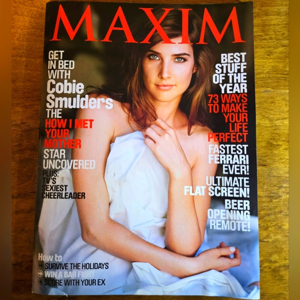 Maxim Magazine December 2010 with Cobie Smulders Cover